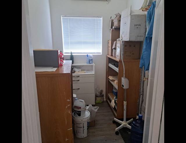 BUSINESS PROPERTY TO RENT IN WALMER